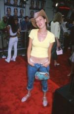 Бижу Филлипс: 261x400 / 21 Кб