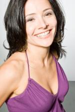 Sarah Edmondson: 371x556 / 43 Кб