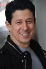 Ismail Bashey: 1371x2048 / 254 Кб