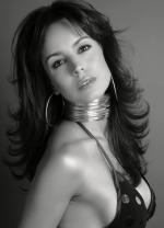 Алехандра Баррош: 1483x2048 / 307 Кб