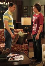 Энгус Т. Джонс: 343x500 / 54 Кб