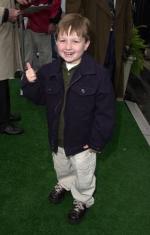 Энгус Т. Джонс: 256x400 / 20 Кб