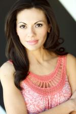 Кармен Серано: 1365x2048 / 399 Кб