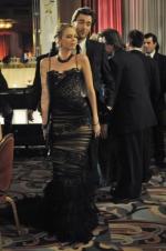 Сара Фостер: 332x500 / 34 Кб