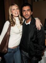 Сара Фостер: 296x400 / 26 Кб