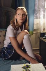 Сара Фостер: 453x700 / 48 Кб