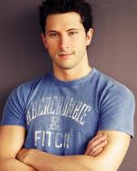 Marc Trottier: 867x1083 / 304 Кб