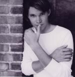 Curtis Harrison: 1434x1476 / 221 Кб