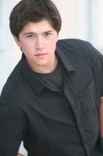 Виатт Смит: 593x890 / 76 Кб