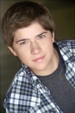 Виатт Смит: 593x890 / 104 Кб