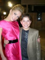 Виатт Смит: 1536x2048 / 338 Кб