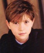 Виатт Смит: 485x581 / 54 Кб