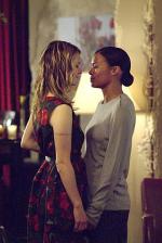 Rose Rollins: 336x500 / 48 Кб