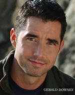 Джералд Дауни: 1623x2048 / 535 Кб