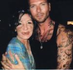 Debby Gaudet: 582x553 / 46 Кб