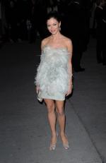 Джорджина Чапмэн: 260x400 / 15 Кб