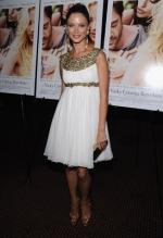 Джорджина Чапмэн: 274x400 / 23 Кб