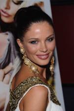 Джорджина Чапмэн: 268x400 / 22 Кб