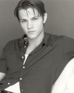 Джаред Падалеки: 450x570 / 32 Кб