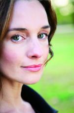 Джемма Пауэлл: 886x1337 / 95 Кб