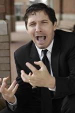 Крис Бернс: 401x604 / 32 Кб