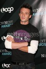 Jason Dottley: 396x594 / 44 Кб