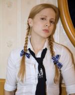 Kathleen Mackey: 1638x2048 / 323 Кб