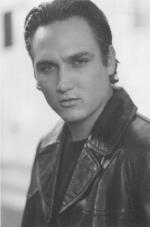 Alex A. Quinn: 265x400 / 16 Кб