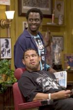 Гбенга Акиннагбе: 450x675 / 59 Кб