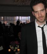 Michael Cuomo: 349x403 / 21 Кб