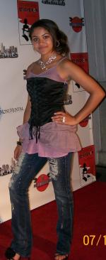 Ambrosia Kelley: 841x2048 / 237 Кб