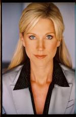 Кэти О'Грейди: 418x640 / 52 Кб