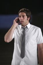 Закари Ливай: 360x540 / 23 Кб