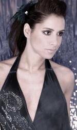 Yvonne Maria Schäfer: 1207x2048 / 340 Кб