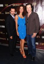 Yvonne Maria Schäfer: 277x400 / 27 Кб