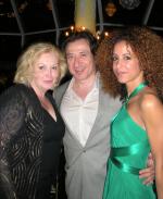 Yvonne Maria Schäfer: 1686x2048 / 637 Кб