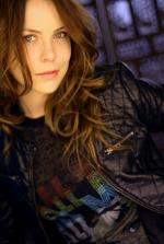 Michele Morrow: 1382x2048 / 285 Кб