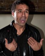 Mani Nasry: 1639x2048 / 484 Кб