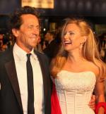 Jenn Gotzon: 1908x2048 / 437 Кб