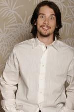 Лу Тэйлор Пуччи: 267x400 / 22 Кб