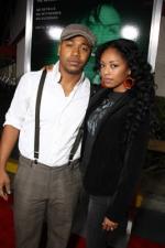 Коламбус Шорт: 267x400 / 22 Кб