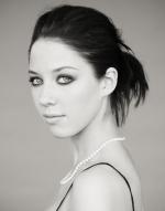 Клер Стоун: 480x611 / 33 Кб