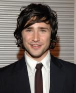 Мэтт Даллас: 329x400 / 27 Кб