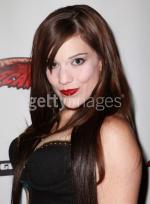 Erin Marie Hogan: 437x594 / 42 Кб