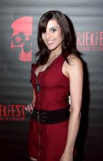 Erin Marie Hogan: 1313x2048 / 346 Кб