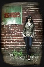 Erin Marie Hogan: 677x1024 / 181 Кб