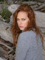 Эрин Фостер: 480x640 / 66 Кб