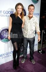 Louise Griffiths: 383x594 / 52 Кб