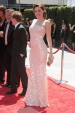 Клэр Грант: 395x594 / 58 Кб