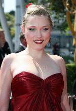 Клэр Грант: 408x594 / 51 Кб